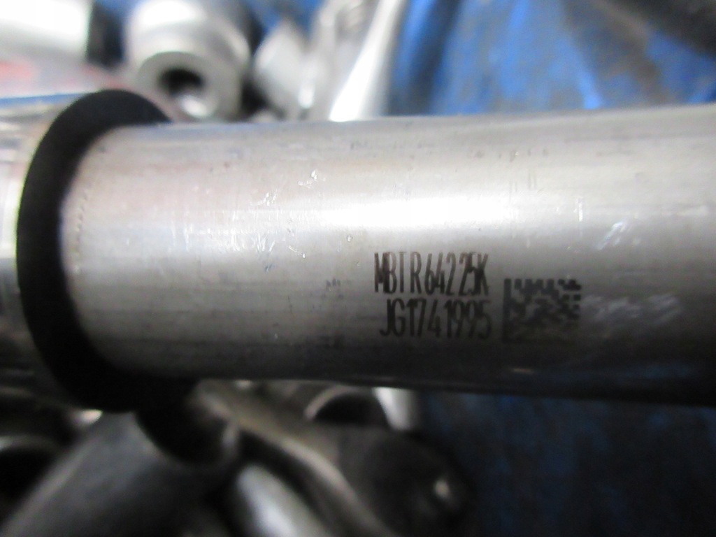 фото №10, Вал розподільного валу всмоктуючий випускний mercedes ml w164 w212 w221 3.0cdi