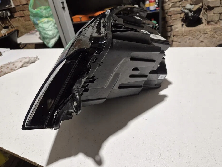 фото №7, Vw t6.1. full led. лампа перед права