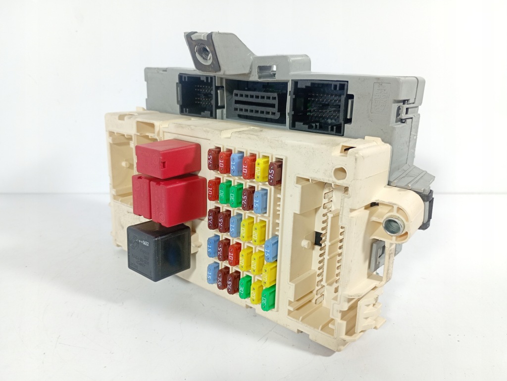 фото №3, Alfa romeo 159 06-11 коробка предохранителей