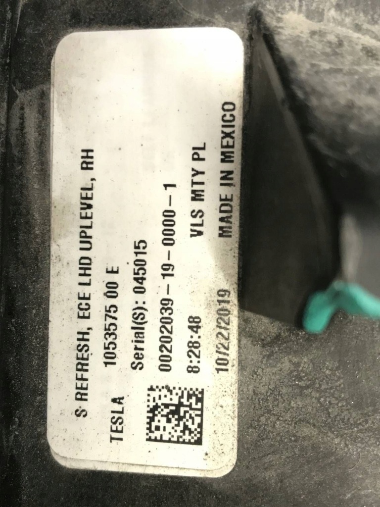 Фара правый  перед full led tesla s рестайлинг  105357500e Киев