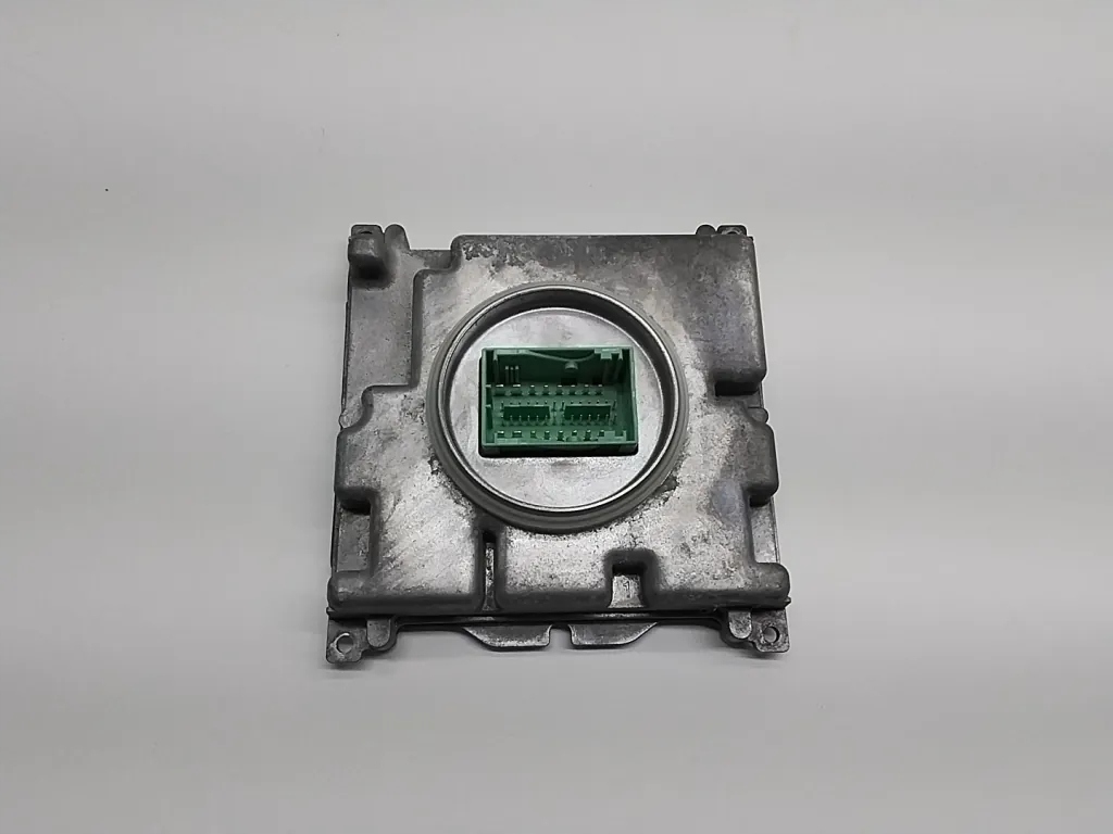 Купить Модуль ксенон audi q7 4m 7pp941592ca 2017