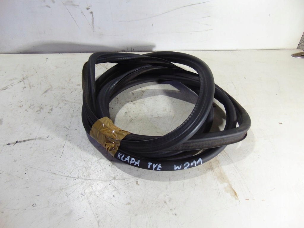 фото №1, Прокладка кришки задня mercedes w211 sedan