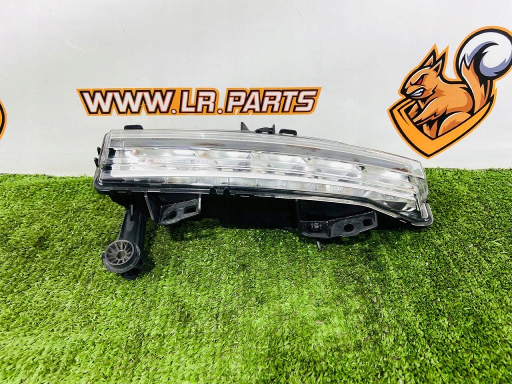 фото №3, Лампа фара правий протитуманний range rover l460 m8e2-15200-ac