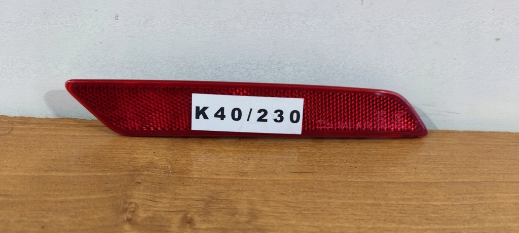 фото №1, Jaguar i-pace права лампа w бампер задня відбивач