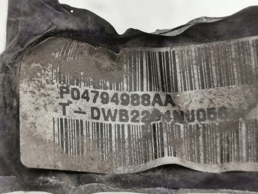 фото №11, Chrysler pt cruiser 2004 plus / клемма / шланг аккумулятор