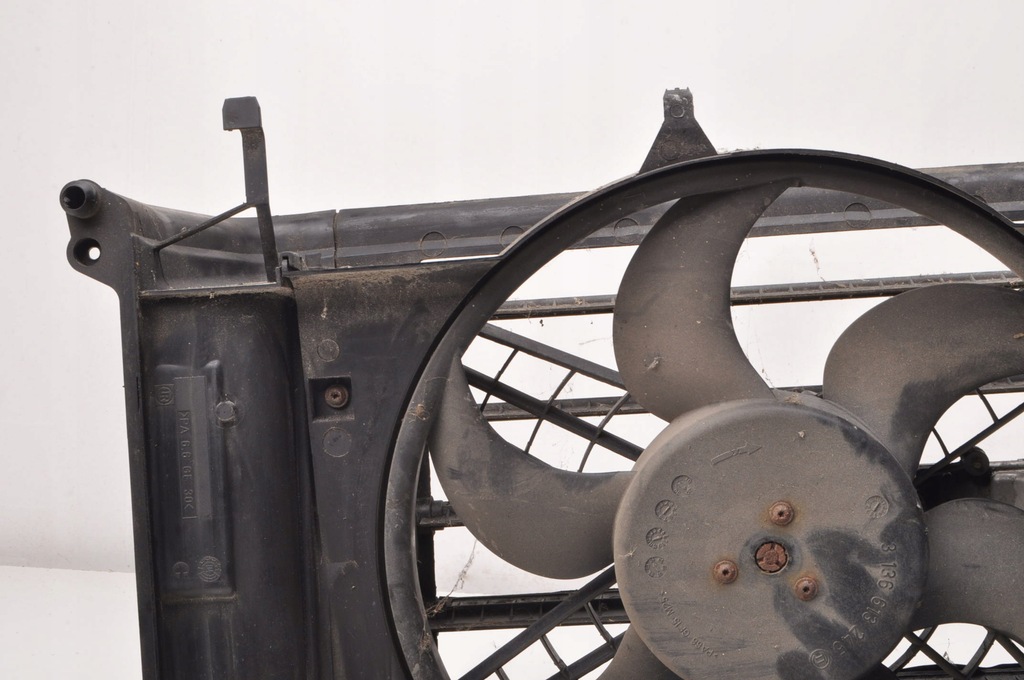 фото №6, Bmw e46 2.0 d вентилятор радіатора жалюзі 6922670