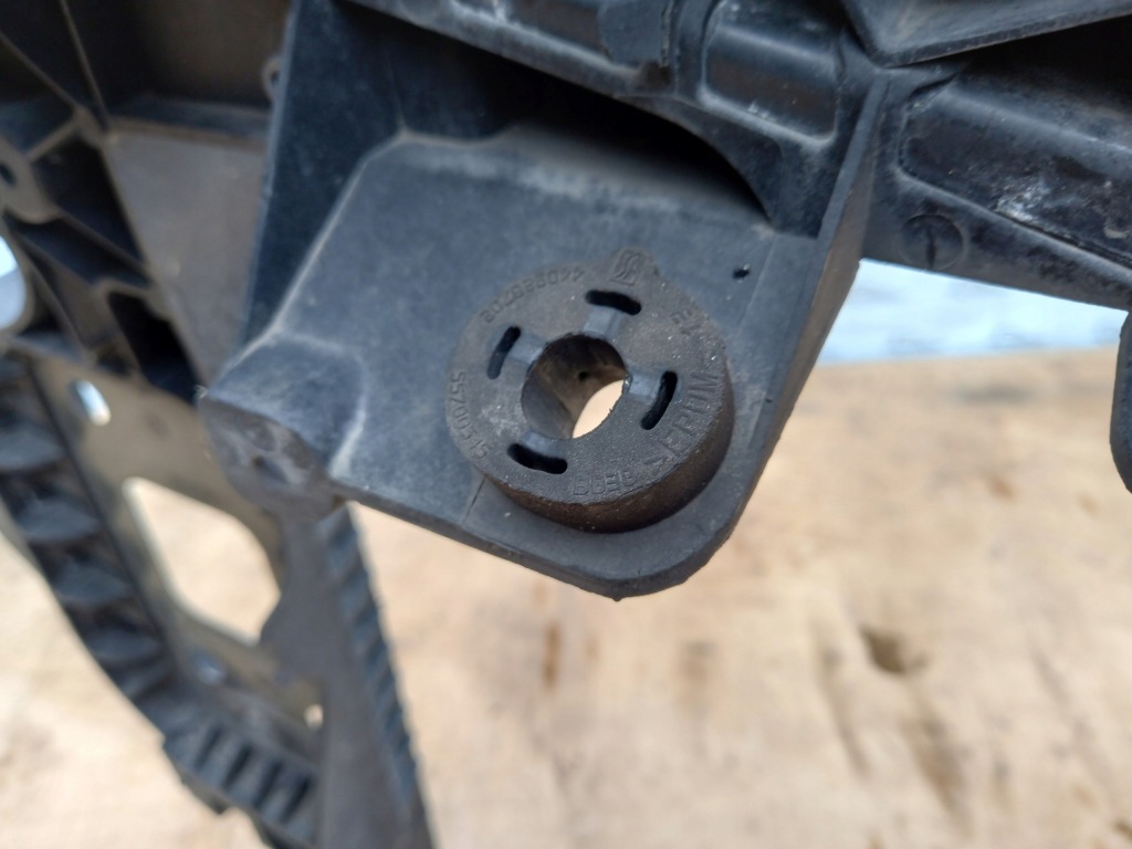 Alfa romeo mito 11r ремень передний усилитель 50520117 210100c845 с Разборки