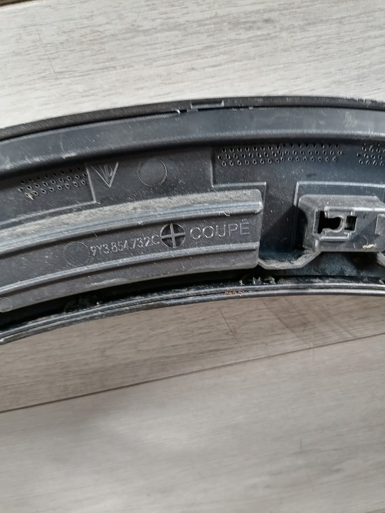 фото №11, Cayenne coupe молдинг крыло левый задняя 9y3854732c