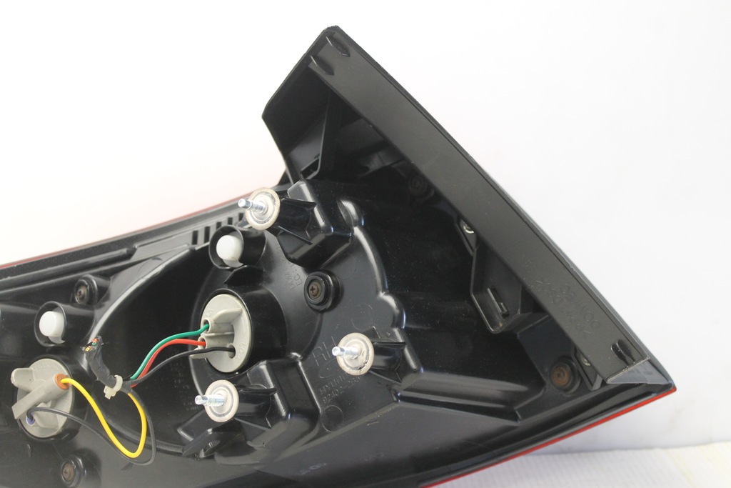 фото №8, Лампа задняя правый задняя santa fe ii lift 2010