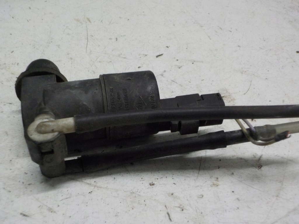 фото №1, Laguna ii помпа омывателя