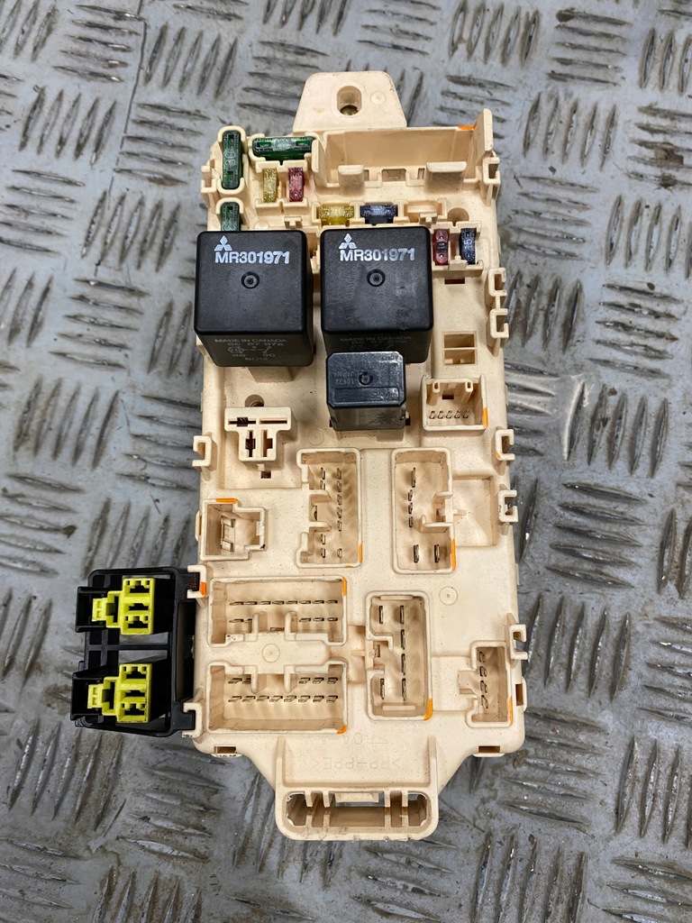 фото №1, Модуль bcm pajero iii montero mr461416