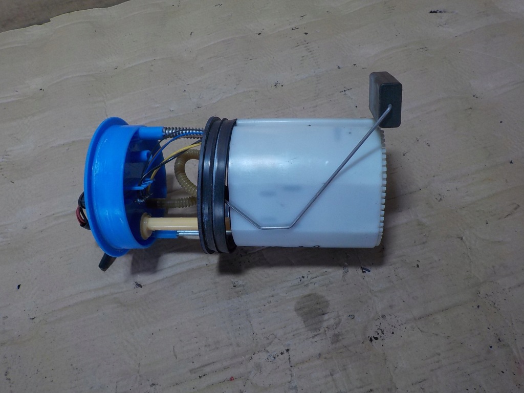 фото №5, Насос топлива поплавок fabia ii 12r. 6r0919051g