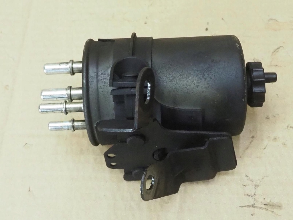 фото №8, Кронштейн фильтра топлива jaguar xf x250 2,7 8x239180ab