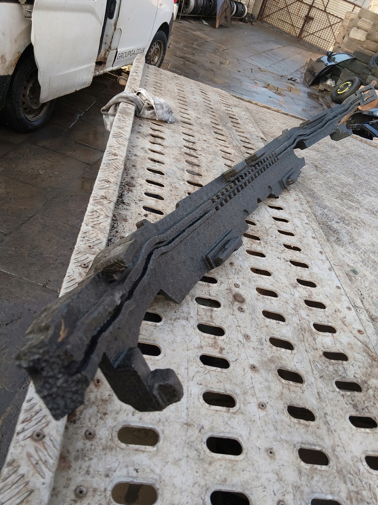 фото №9, Bmw x1 u11 x2 u10 абсорбер піна пінополістирол бампера перед передній 8083315