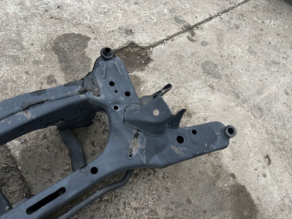 фото №7, Подрамник подвеска балка подрамник подрамник задняя nissan x-trail iii t32 lift