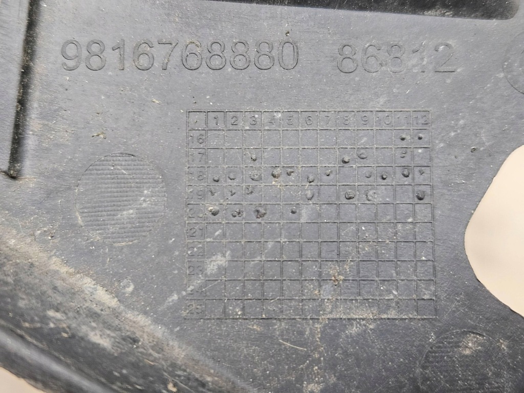 Направляющая бампера передний перед сторона левая citroen berlingo 9816768880 с Разборки