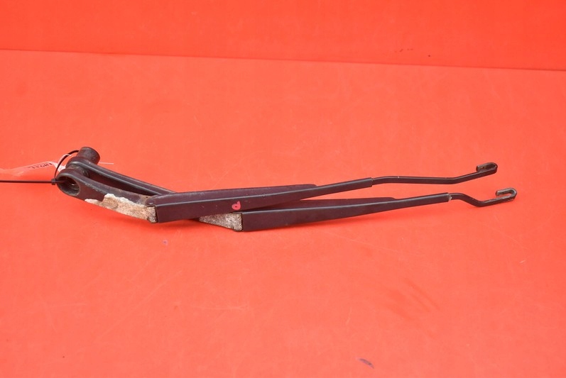 фото №1, Рычаг рычаги дворник перед dodge magnum chrysler 300c 03-08