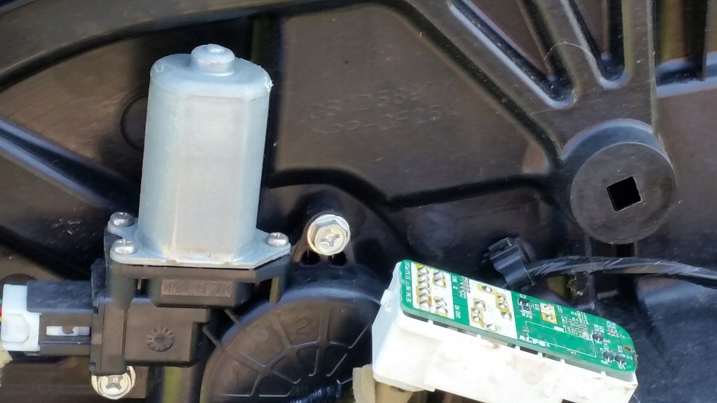 фото №5, Двері p/l перед mazda 6