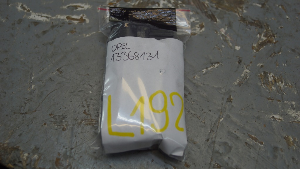 фото №16, Opel датчик заднего вида pdc 13368131 l192