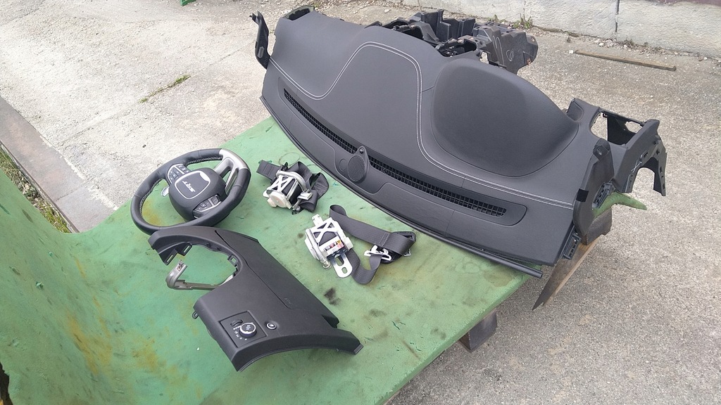 фото №5, Jeep grand cherokee wk2 srt приборная панель консоль приборная панель набор подушка безопасности идеальное состояние