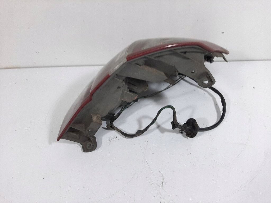 фото №9, Subaru legacy iv outback iii lift 09r лампа левый задняя 220-20952 + защита