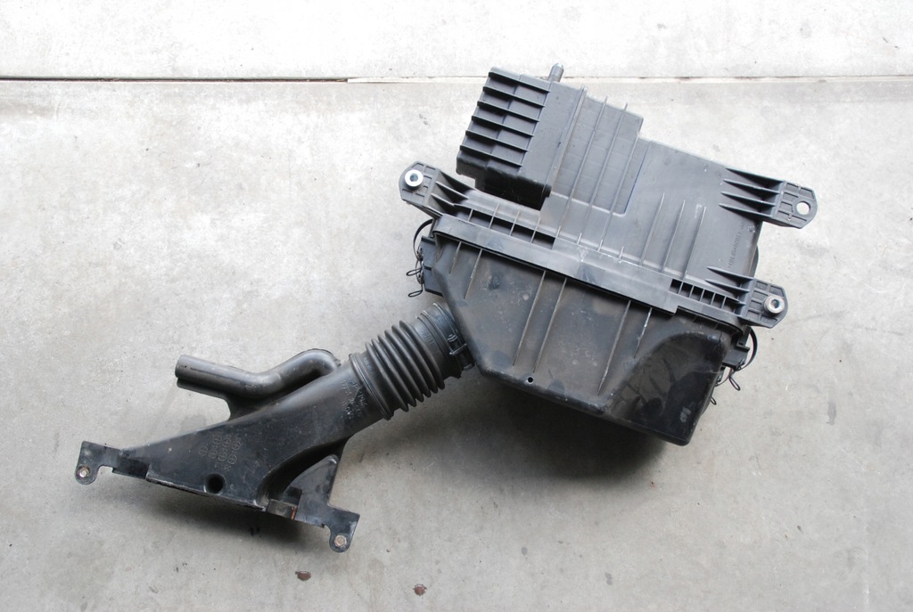 фото №4, Корпус фільтра повітря lexus rx 400h