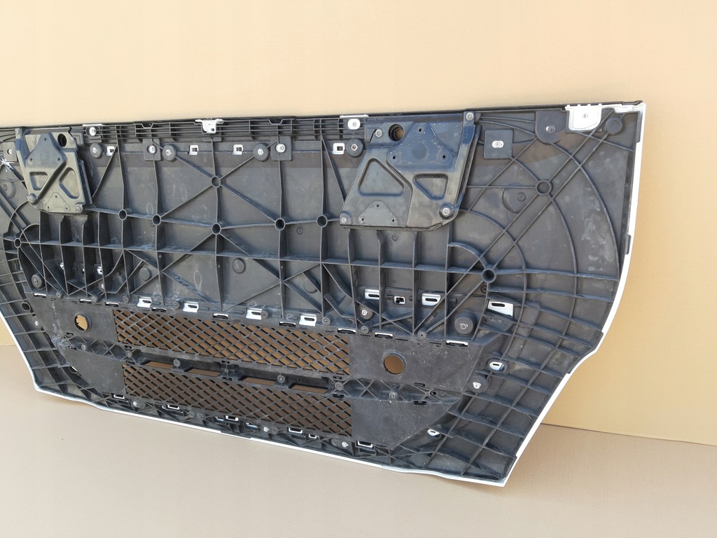 фото №7, Iveco stralis hi-way решётка радиатора решётка радиатора капот эмблема