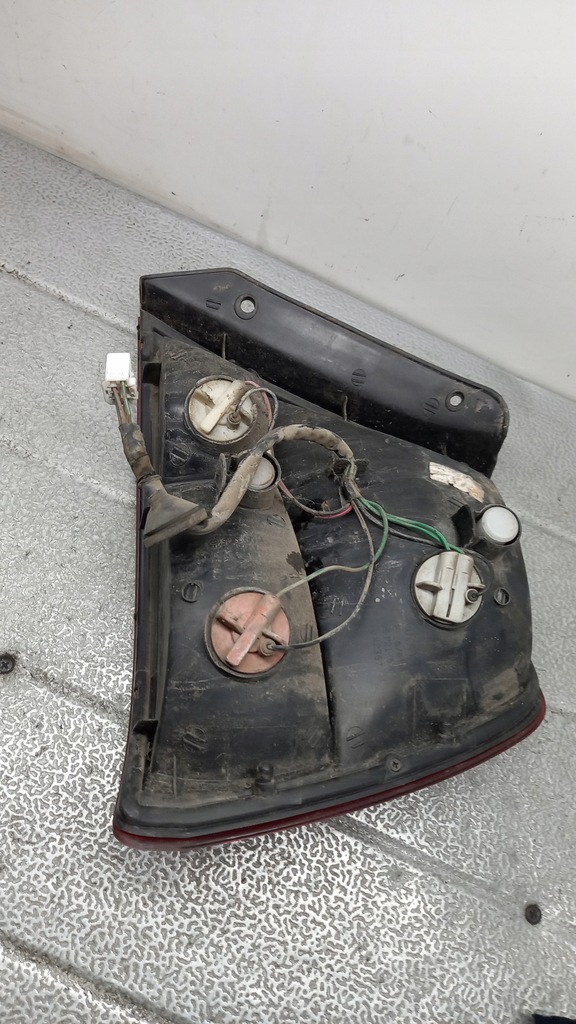 фото №8, Лампа ліва задня hyundai accent 01r hb