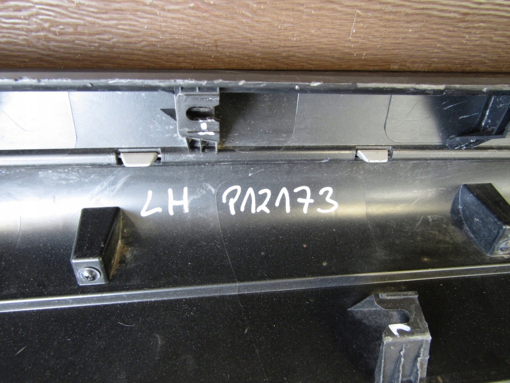 фото №13, Молдинг порог левая kia soul x-line 19- x line