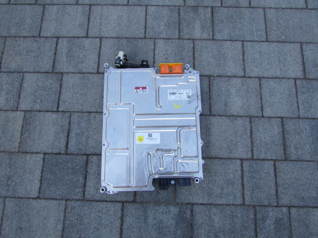 фото №1, Зарядний пристрій wysokiego напруги audi vw id3 id4 1ea915692m