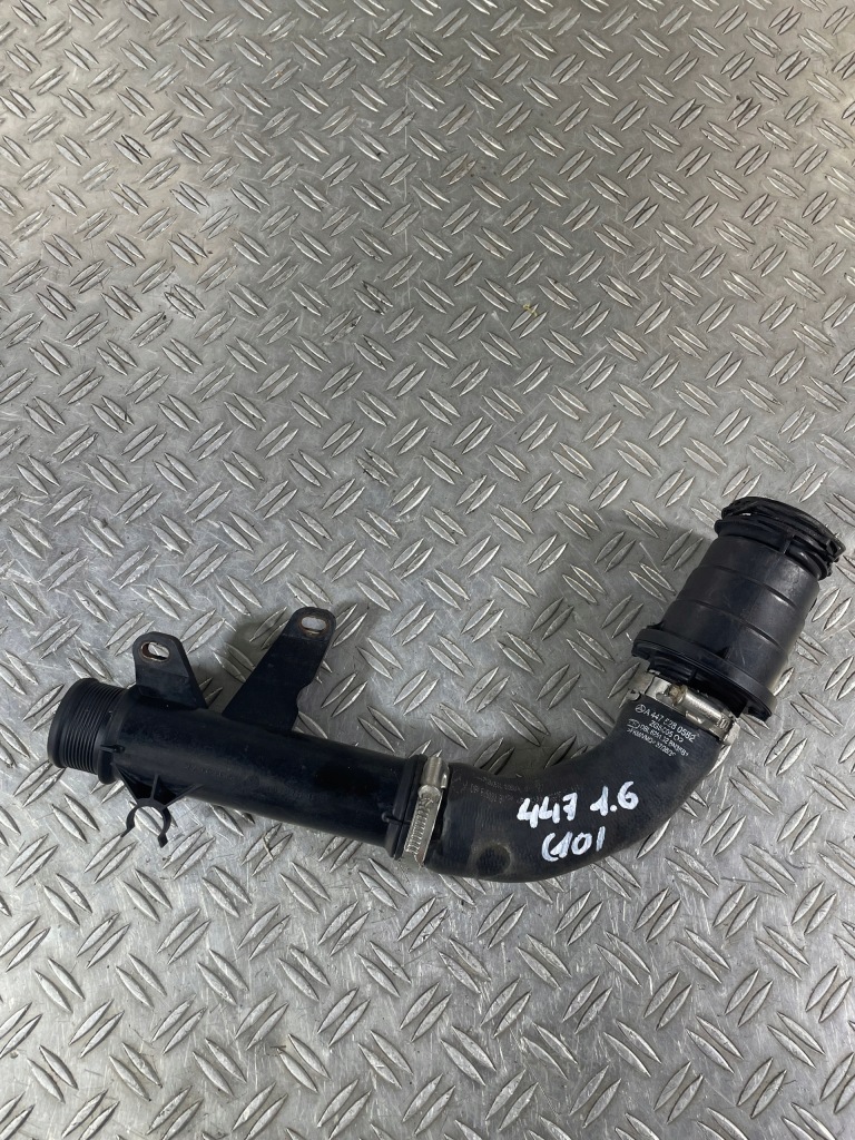 Купити Vito 447 15- патрубок труба шланг інтеркулер 1.6 a4475280582