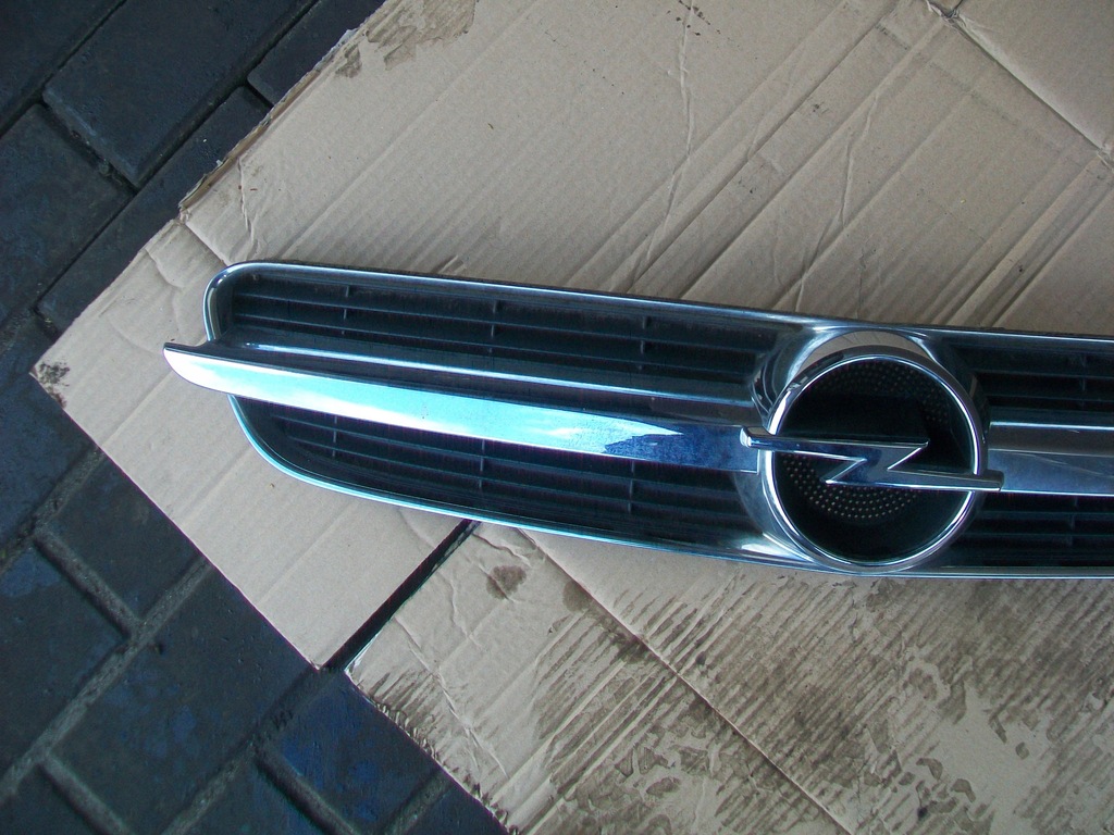 фото №3, Решётка радиатора решётка оригинал opel vectra c