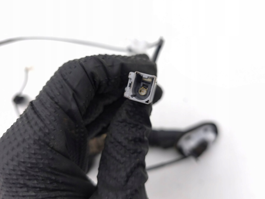 Toyota c-hr 1 жгут крышки багажника 2022 86101f4d70 в Украине