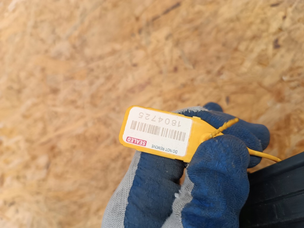 Решётка бампера решетка правая перед 71751-72k00 suzuki swift mk6 08- с Разборки