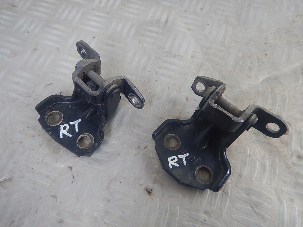 фото №1, Subaru forester ii 06 lift правый петля дверь задняя