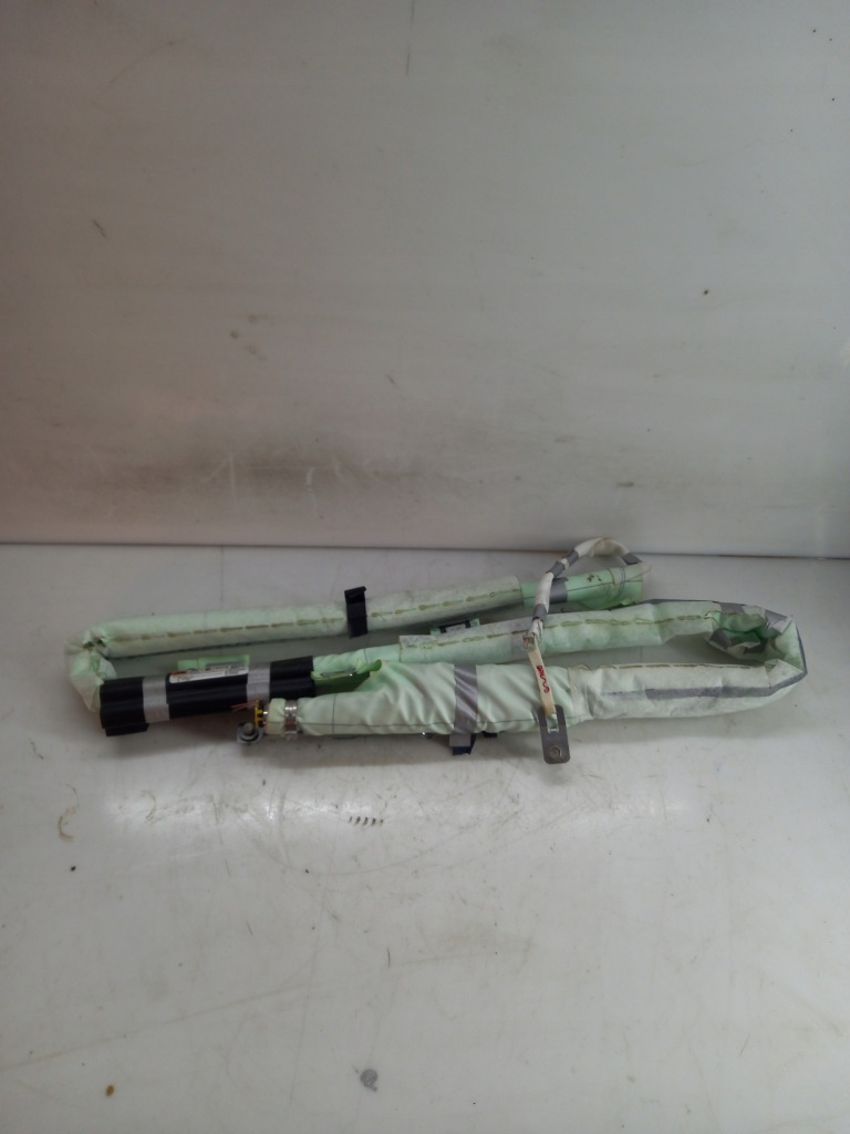 фото №1, Шторка безпеки права opel ampera volt 22792127