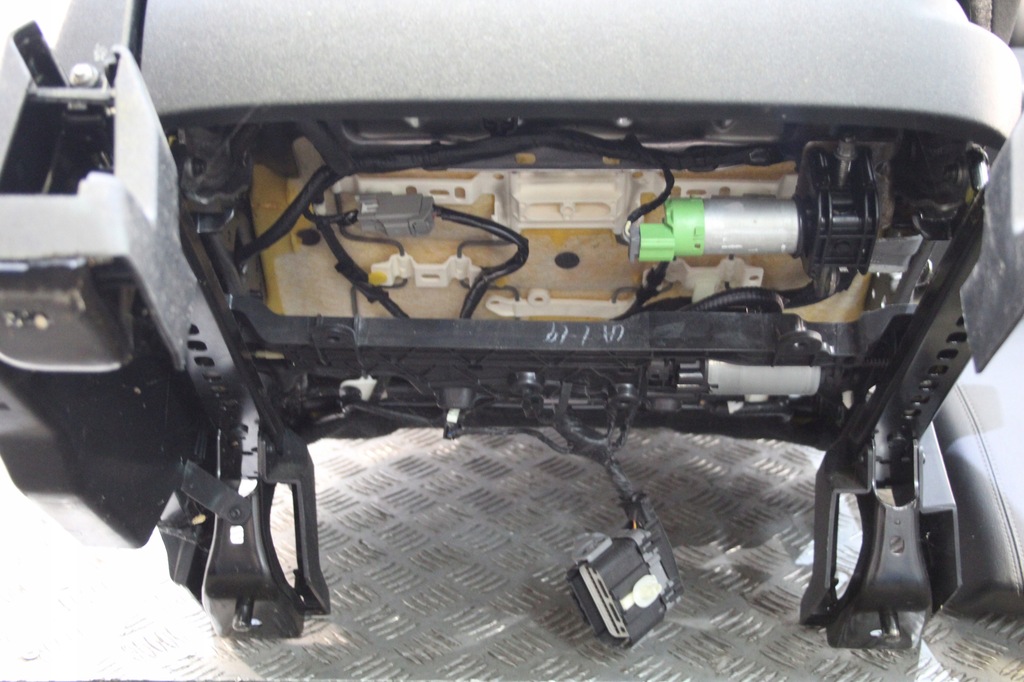 фото №9, Сидіння салон напівшкіра ford edge mk2 2 sport tdci