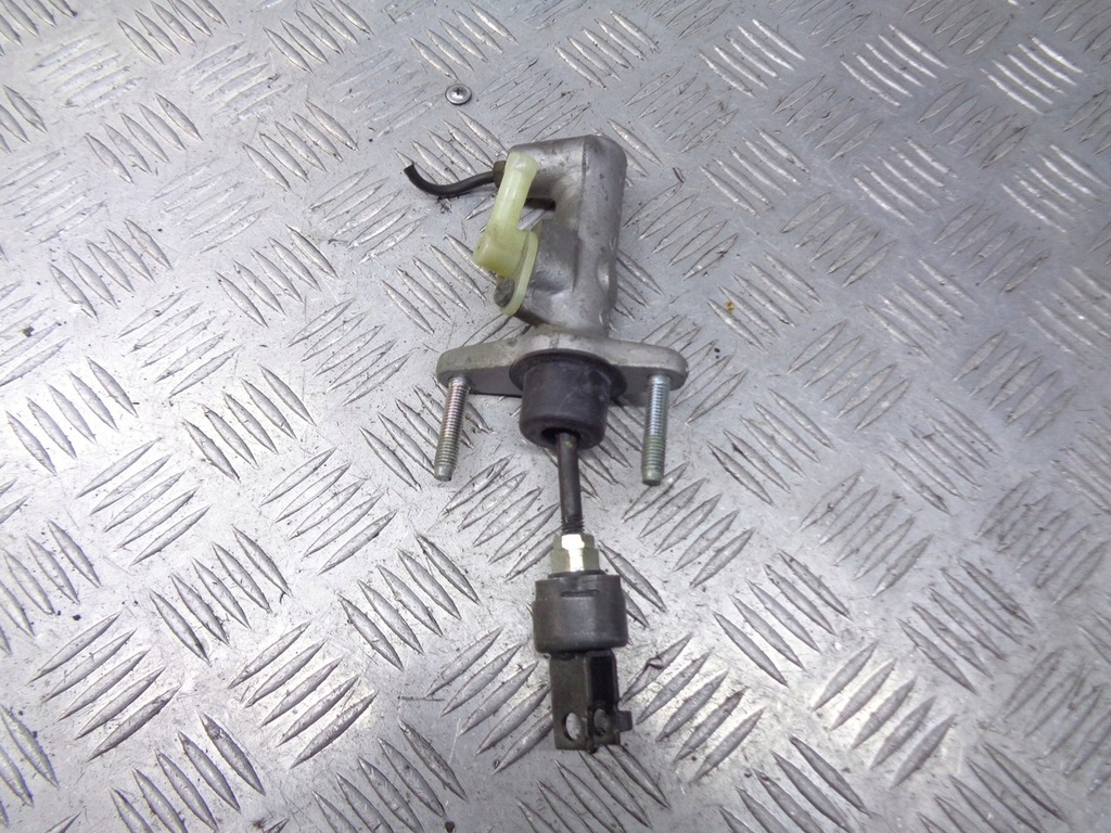 фото №1, Помпа зчеплення toyota avensis t22 1.8