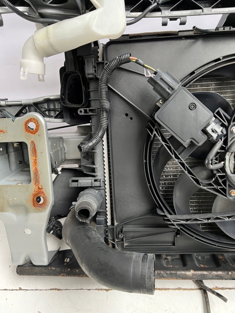 Ремінь передній радіатор комплект радіатор ford mondeo mk4 2.0 tdci eu Оригінал