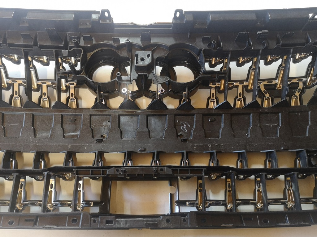 фото №9, Audi a8 d5 4n0 lift s-line - решётка радиатора, решётка радиатора cała