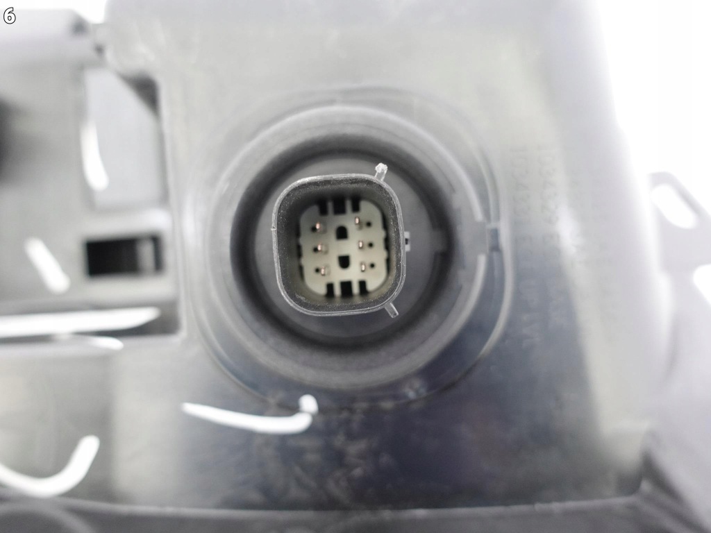 Фара протитуманна p tesla 1034331-00-b Зі Шроту