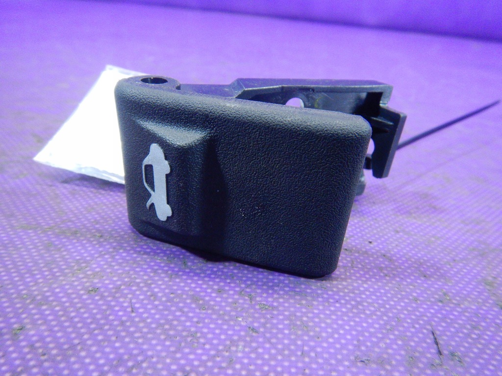 фото №1, Hyundai i10 i 07- рычаг ручка открывания капот