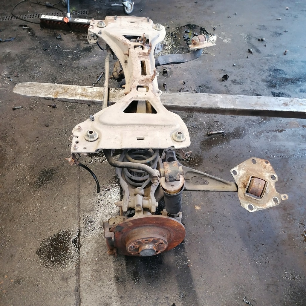 фото №3, Renault vel satis 2.2dci балка задня