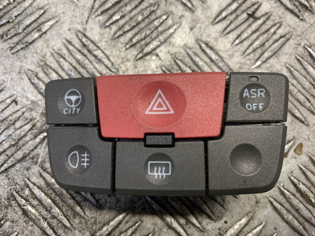 фото №1, Panda ii кнопка аварийных 735361629