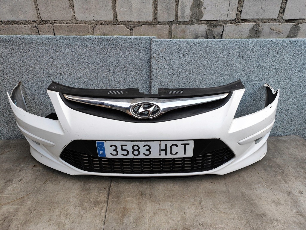фото №1, Hyundai i30 i lift 10-12 86511-2r500 бампер передний lubań