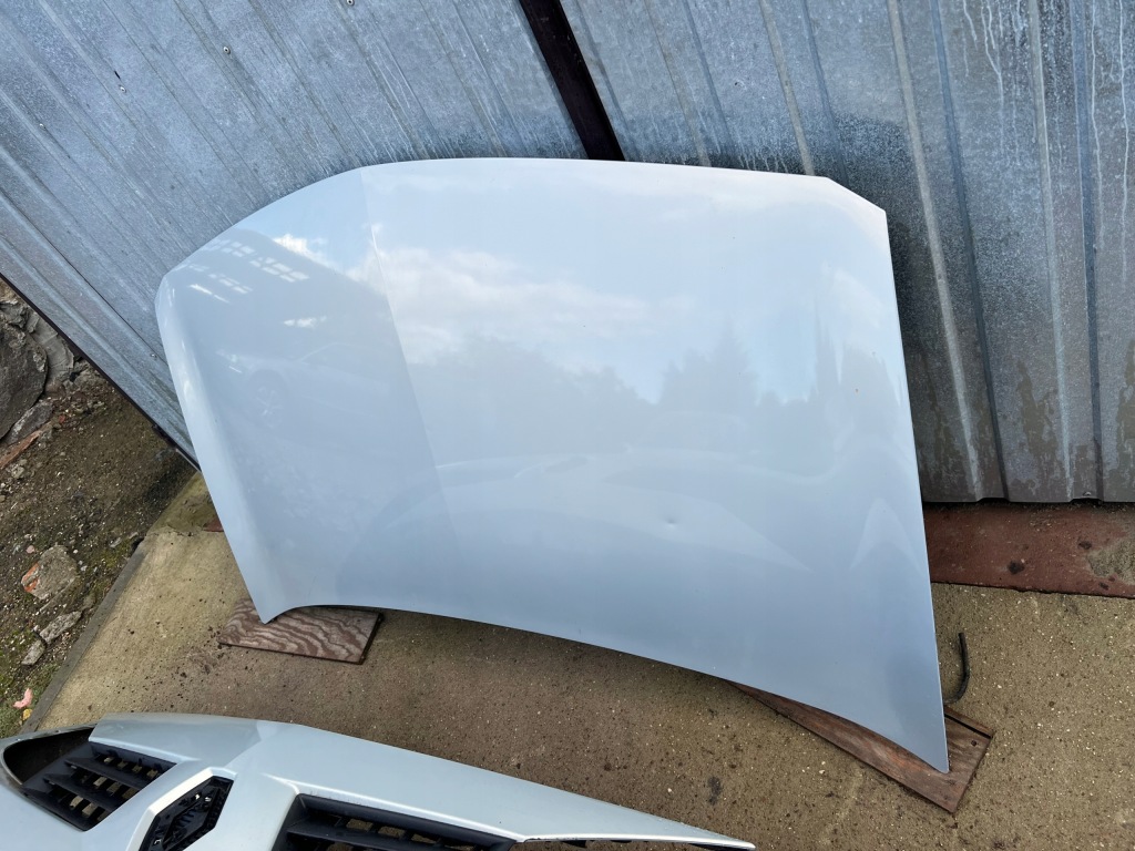 Капот renault megan 2 nv632 хорошее состояние, прямая Цена