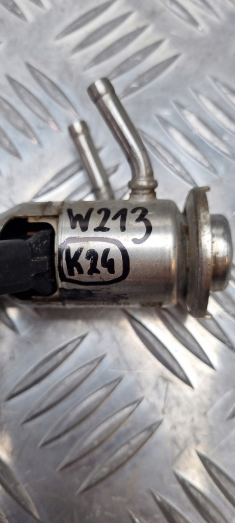 фото №12, Mercedes w213 форсунка adblue a0004901613
