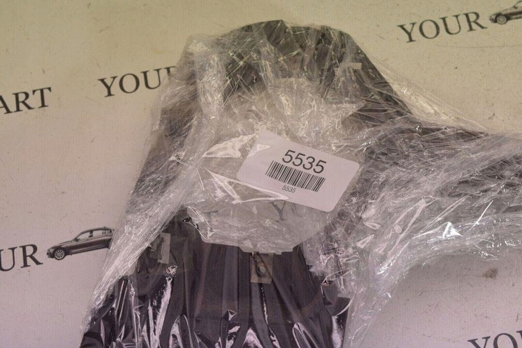 фото №6, Протитуманна фара лівий передній bmw 1 coupe e82 8045447 2.0l дизель 2007