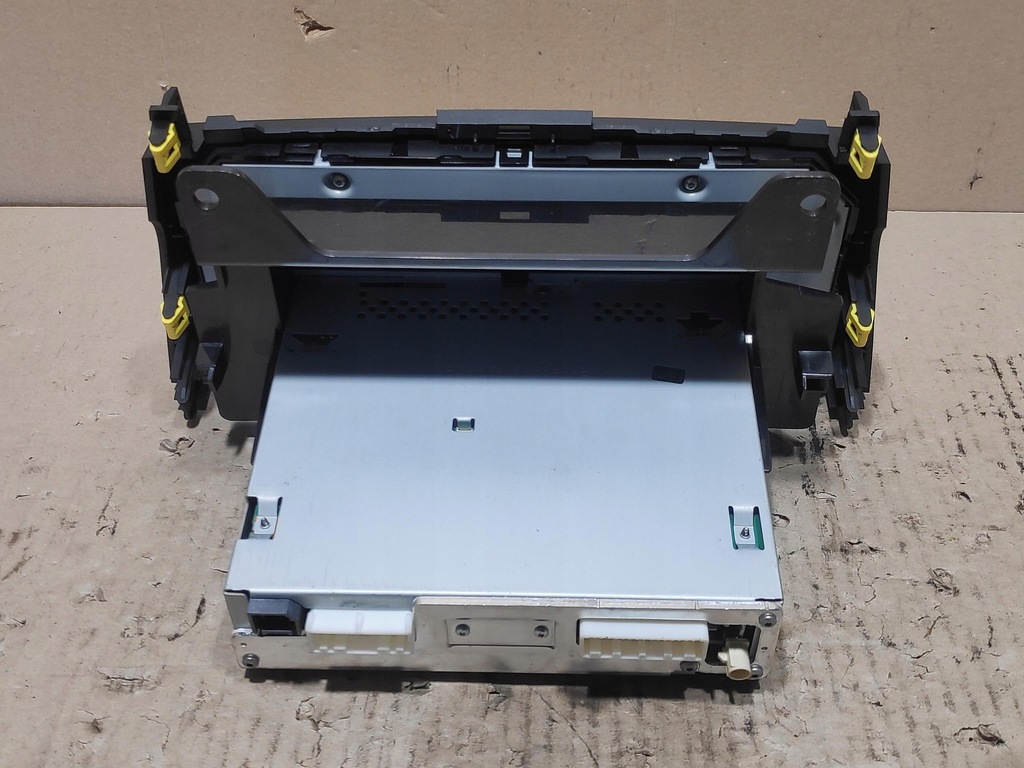 фото №3, Радио оригинальные заводской радиопроигрыватель lift renault kadjar 281159356r