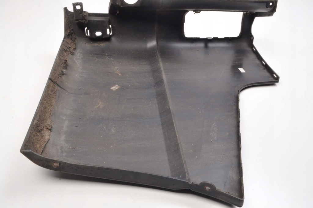 Trafic iii opel vivaro b уголок лампы бампера левый задний  задний 93453725 Киев